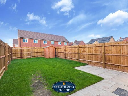 2 bedroom semi-detached house to rent - Photo 5