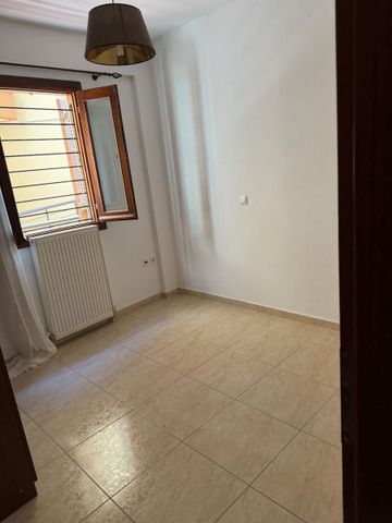 Studio/Γκαρσονιέρα για ενοικίαση Όσιος Δαυίδ (Άνω Πόλη) - Photo 3