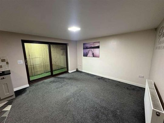 Box Tree Grove, Keighley, BD21 - Photo 1