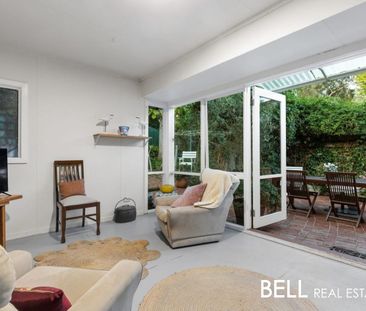 Picture Perfect! Charming Family Home with Separate Studio - Photo 1