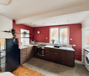 2 bedroom semi-detached house to rent - Photo 6