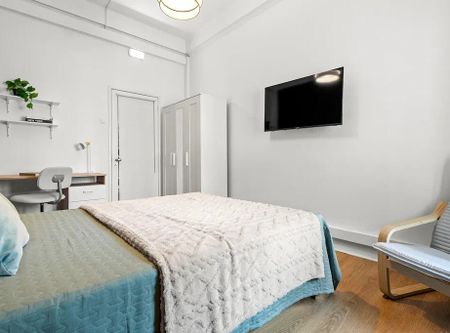 Avenida de Sidónio Pais, Lisbon, Lisbon 1050-215 - Photo 3