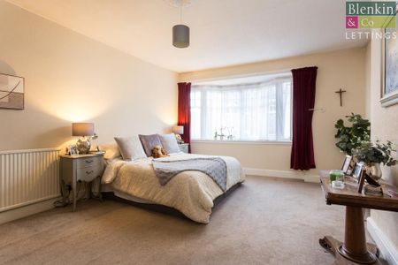 3 bedroom flat share to rent - Photo 2
