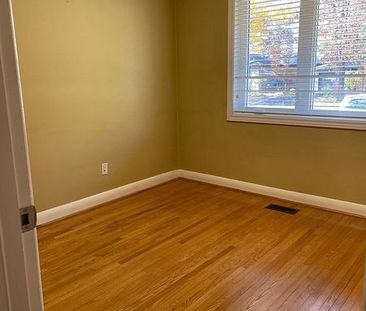 For Lease - 48 North Forster Park Drive, Oakville, Ontario - Photo 3