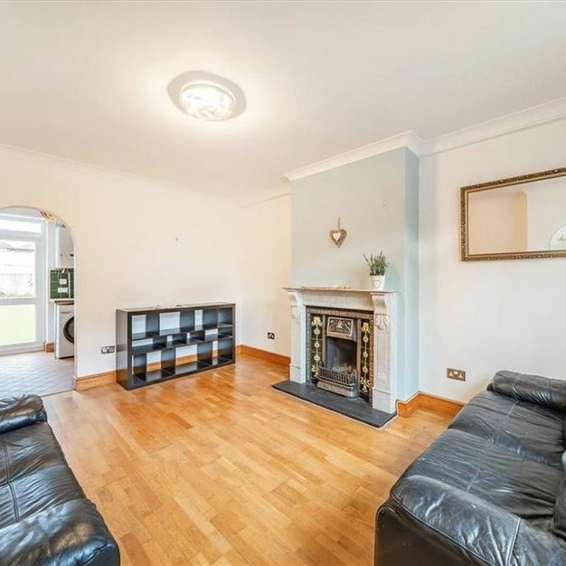 Hengist Road - Photo 1