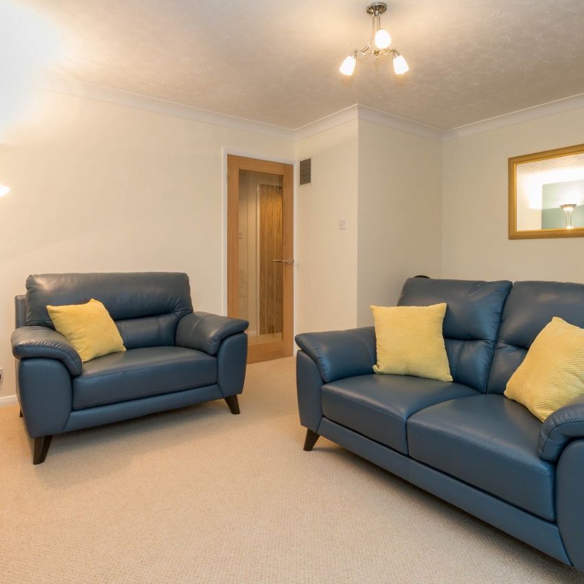 Two Bedroom Apartment to Rent on Clifton Green, York - Photo 1