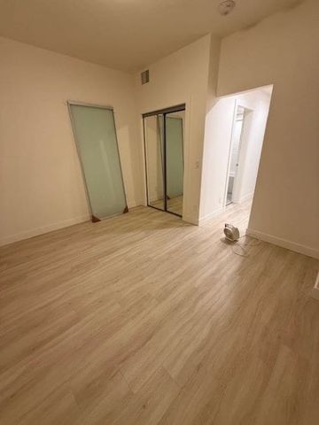 Aqua 1 Bed in the Lower Mission - Photo 2