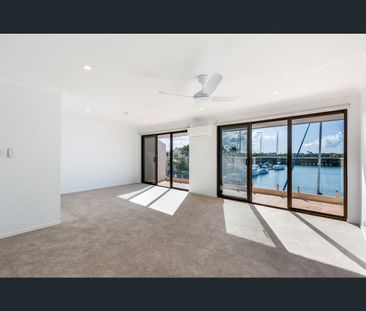 37/81 Boykambil Esplanade North, Hope Island, Qld 4212 - Photo 4