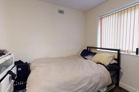 Langdale Gardens, - Photo 5