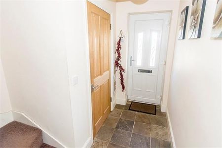 4 bedroom house to rent - Photo 2