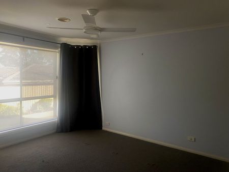 6/19 Carandini Street, Melba Australia - Photo 2