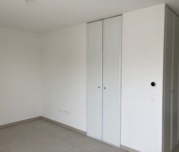 Location Appartement 1 pièce 30m² - Photo 2