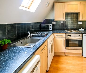 23 CLIFF ROAD - DESIGN HOUSE Leeds - LS6 2ET - Photo 5