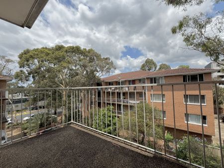 Wentworthville - Photo 3