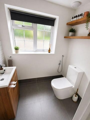 3 bedroom detached house to rent - Photo 4