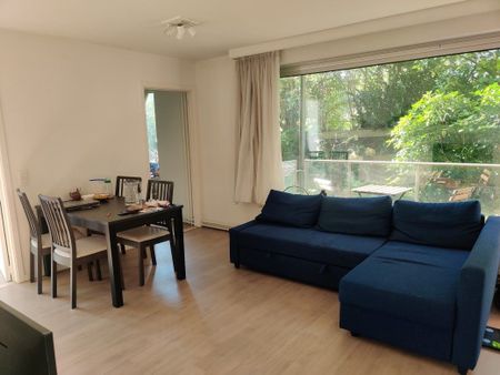 Gunstig gelegen, gerenoveerd 1-kamerappartement - Foto 2