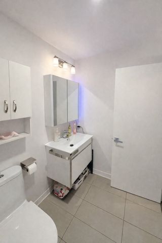 1190 Rue MacKay Montréal (Ville-Marie), QC H3G - Photo 5