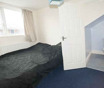Room in a Shared House, Neill Road, S11 - Photo 1