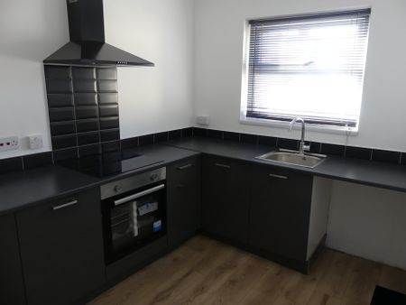 Lytham Road - Photo 4