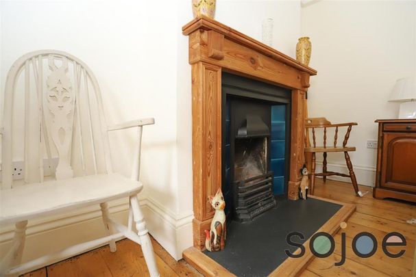 2 bedroom maisonette to rent - Photo 1