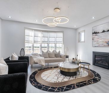 For Lease - 16 Frank Kelly Drive, East Gwillimbury, Ontario - Photo 2