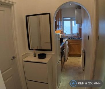 1 bedroom flat to rent - Photo 6
