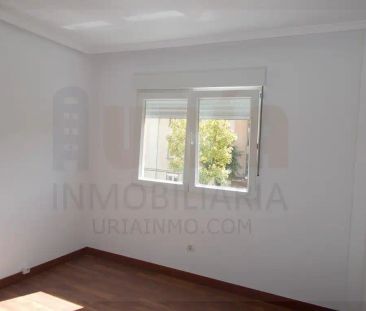 Piso de alquiler en Calle Puerto de Tarna, Teatinos - Los Prados - Photo 2