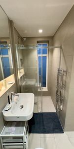 Room in a Shared Flat, Minehead House, W1W - Photo 4