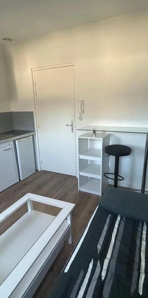 Appartement à louer 1 pièce 11.66m² - Photo 1