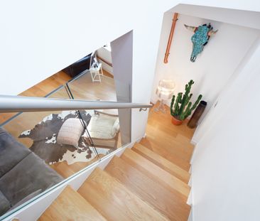York Road, London, SW11 flat - penthouse to rent - Photo 5
