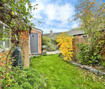 2 bedroom terraced house to rent - Photo 2