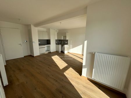 A louer Appartement Orvault 2 pièce(s) 41.34 m2 - Balcon et place de parking - Photo 4