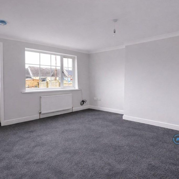 2 bedroom bungalow to rent - Photo 1