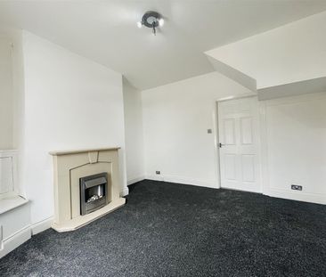 Rochdale Road, Bacup - Photo 1