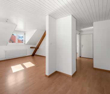 Ihr neues Zuhause - gemütliche Dachwohnung - Photo 5