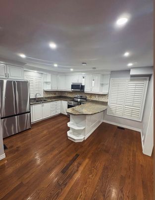 For Lease - 28 Homeland Court Unit# Upper, Brampton, Ontario - Photo 1