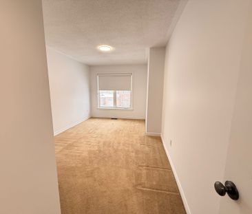 For Lease - 412 Stalwart Crescent, Blossom Park - Airport and Area,... - Photo 6