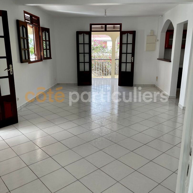 Location Appartement 2 pièces 67m² - Photo 1