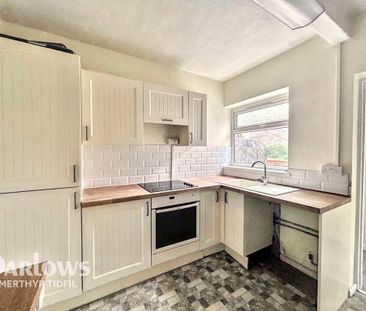 3 bedroom terraced house to rent - Photo 3