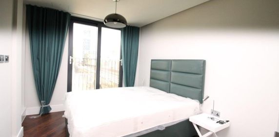 2 Bed Flat, London, SE17 - Photo 2