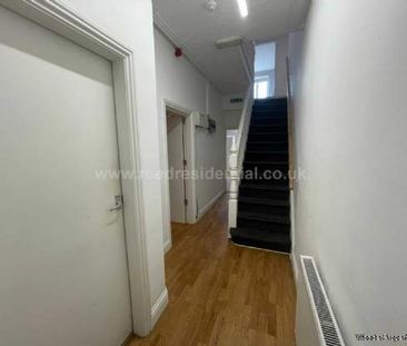 6 bedroom property to rent in Nottingham - Photo 3