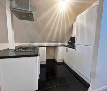 2 bedroom apartment to rent - Photo 3