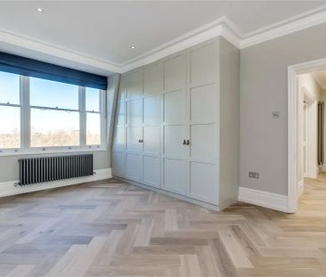 3 bedroom flat in Barnes - Photo 3