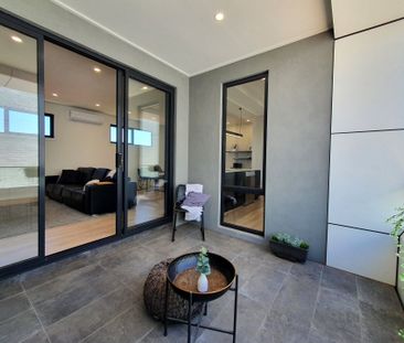 Comfort & Modern Living in the Heart of Preston - Photo 4