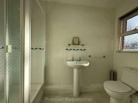 Hart Road, Manchester, M14 - Photo 5