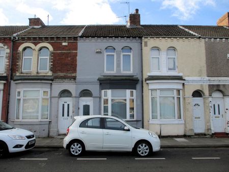3 bedroom terraced house to rent - Photo 3