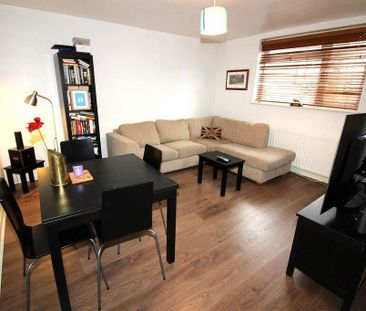 1 bedroom flat to rent - Photo 6
