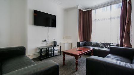 84 Harrow Road - Photo 4