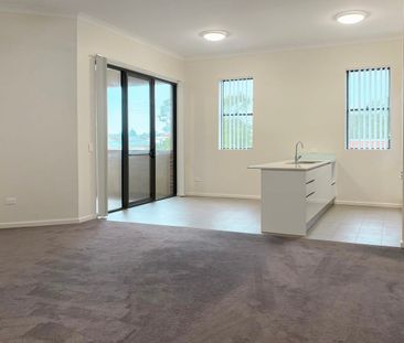 2/292-296 Gipps Road, Keiraville, NSW 2500 - Photo 2