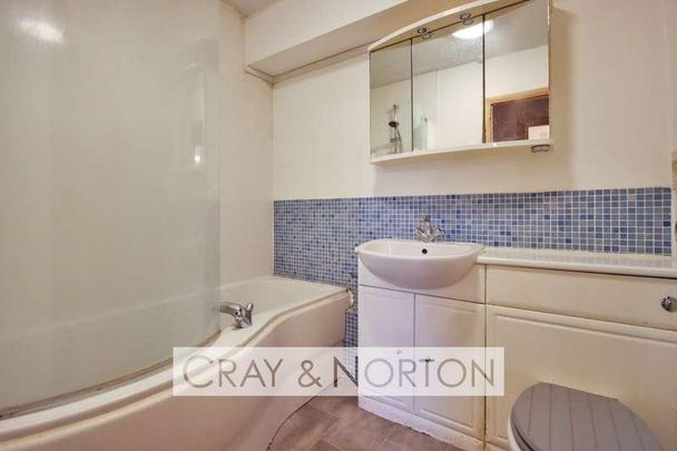 Steep Hill, Park Hill, CR0 - Photo 1